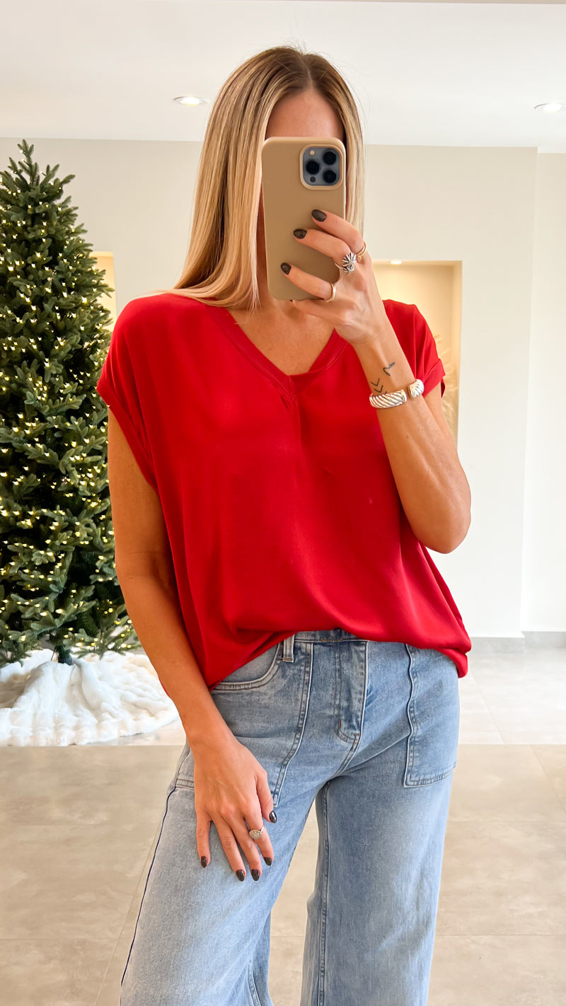 LUCIA RED TOP