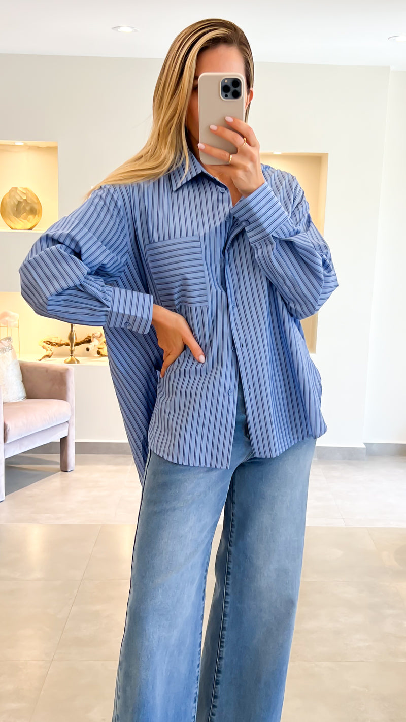 MÓNICA OVERSIZE SHIRT